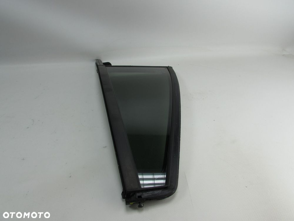 VOLVO XC90 LIFT SZYBA BOCZNA DRZWI TYL PRAWA TROJKAT 13R. AS2  02-14 - 4