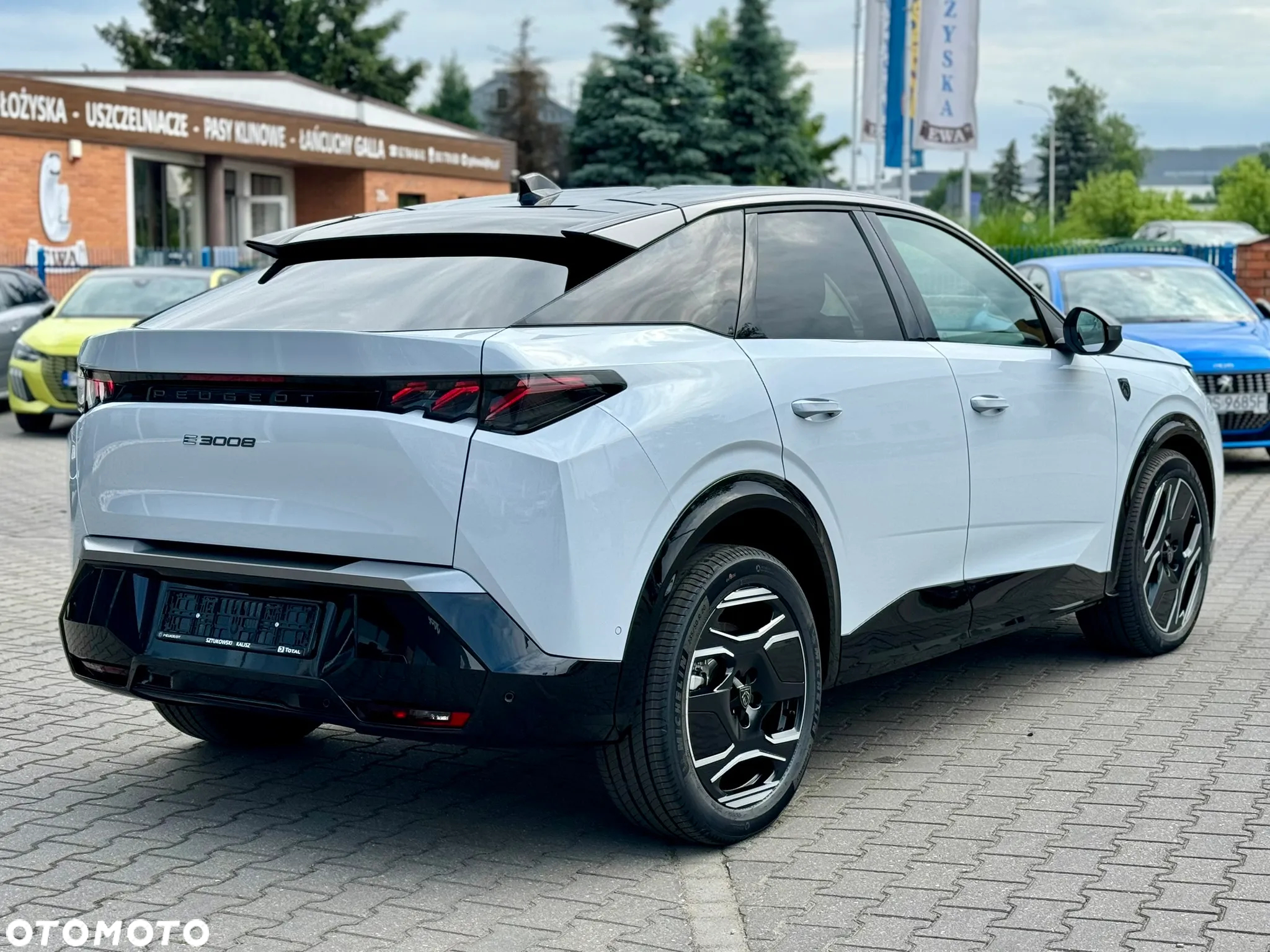 Peugeot 3008 e-3008 73kWh GT - 8