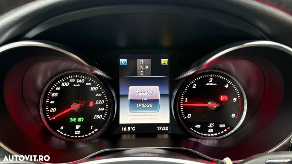 Mercedes-Benz GLC 250 d 4Matic 9G-TRONIC AMG Line - 9