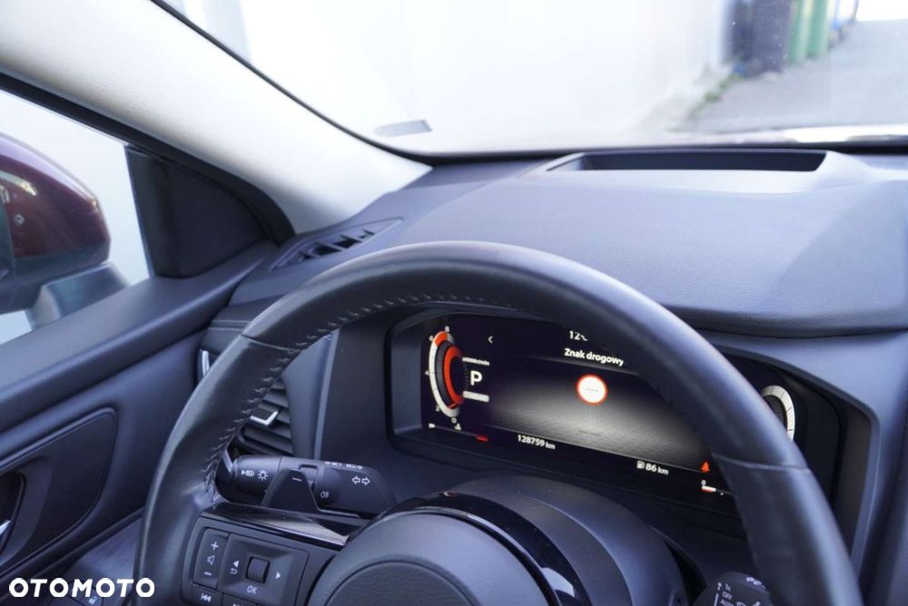 Nissan Qashqai 1.3 DIG-T MHEV Xtronic N-Connecta - 26