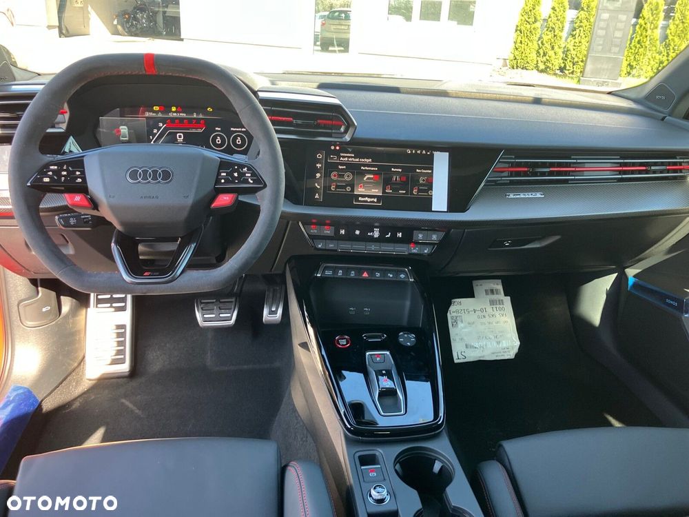 Audi RS3 Limousine - 27