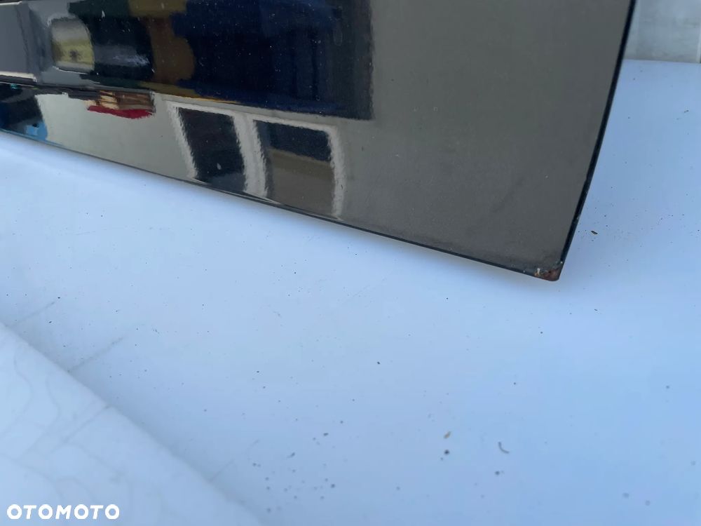 DRZWI PRAWY PRZÓD VW GOLF V 3D LC9Z - 9