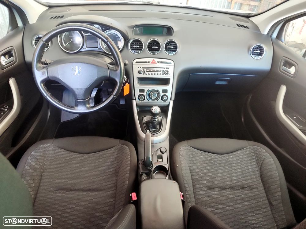 Peugeot 308 SW 1.6 HDi Executive CVM6 - 6