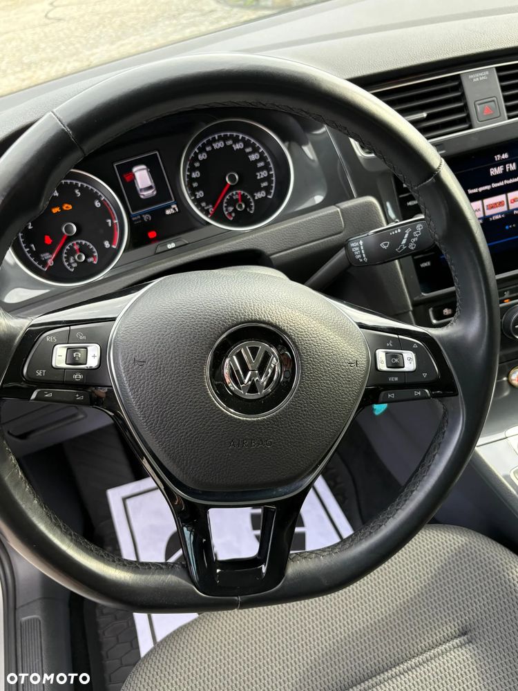 Volkswagen Golf Variant 1.5 TSI BMT Comfortline - 22