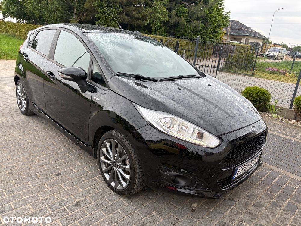 Ford Fiesta 1.5 TDCi ST-Line - 11