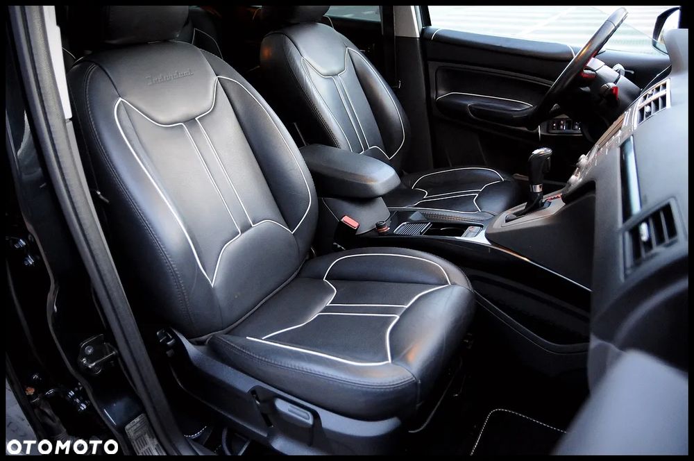 Ford Kuga 2.0 TDCi 4x4 Individual - 27