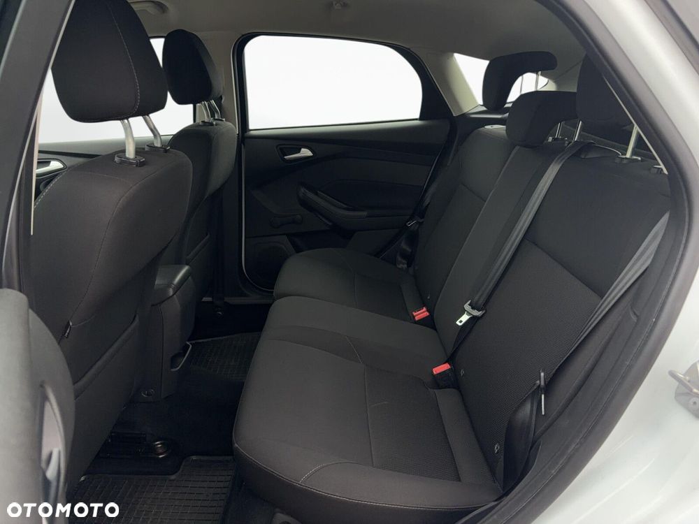 Ford Focus 1.5 TDCi Trend - 13