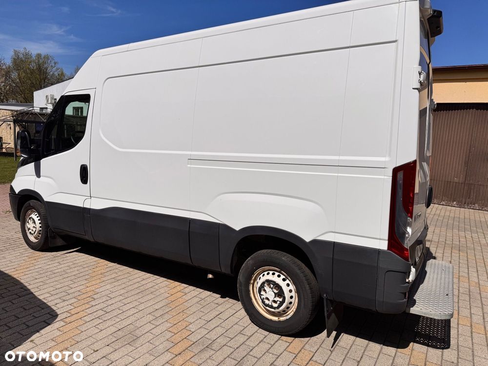 Iveco 35S14 - 10