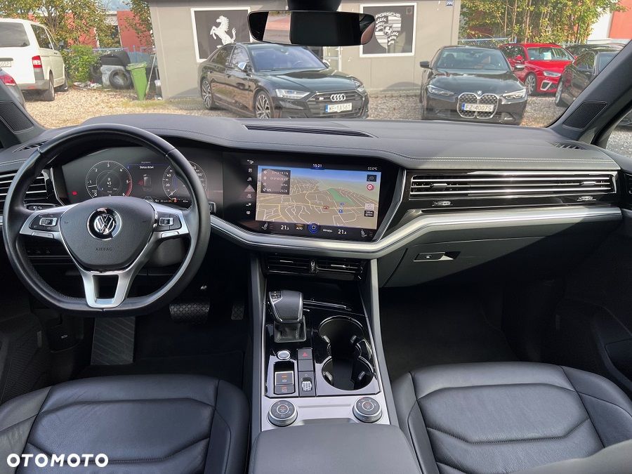 Volkswagen Touareg 3.0 V6 TDI 4Motion DPF Automatik R-Line - 33