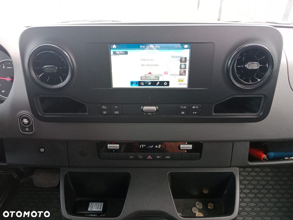Mercedes-Benz sprinter - 29