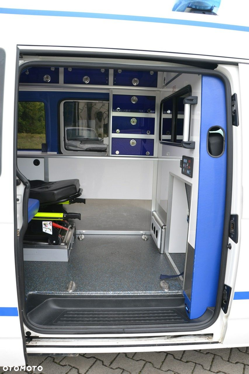 Volkswagen Transporter - 19