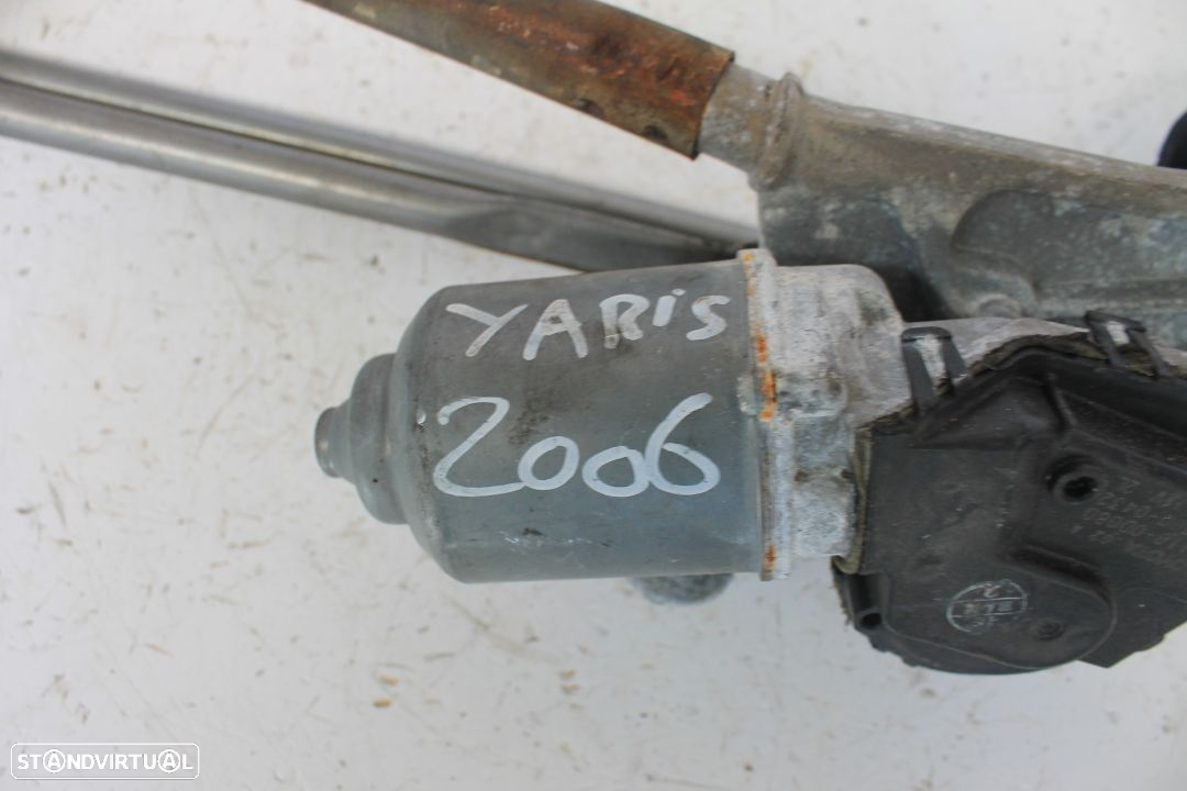 Limpa Para Brisas Toyota Yaris de 2006 - 3