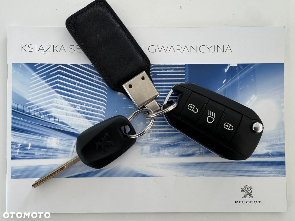 Peugeot 2008 1.2 Pure Tech Active - 21