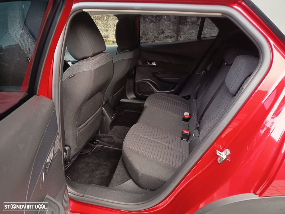 Peugeot e-2008 50 kWh Active Pack - 14