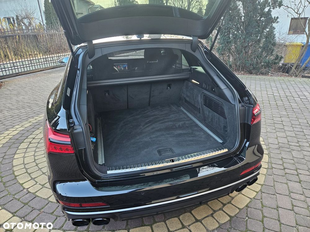 Audi S6 Avant - 18