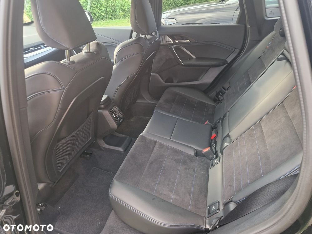 BMW X1 sDrive18i M Sport - 12