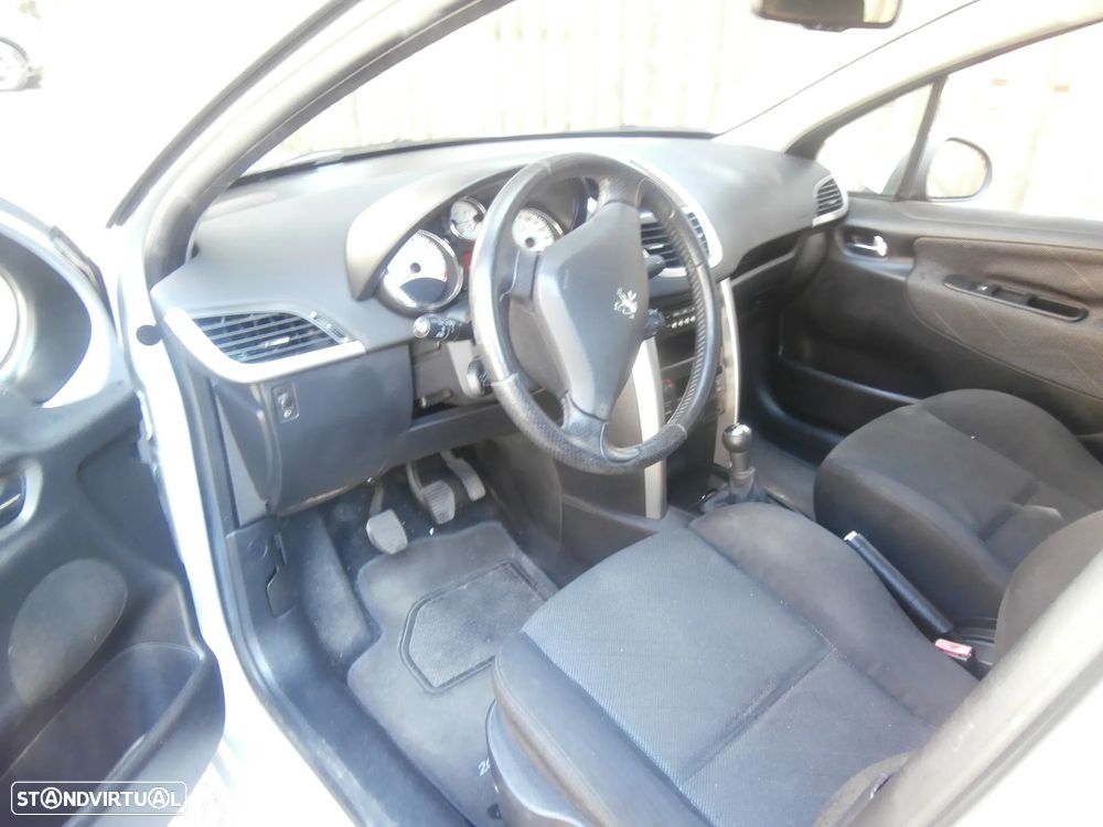 Peugeot 207 1.4 16V Open - 6