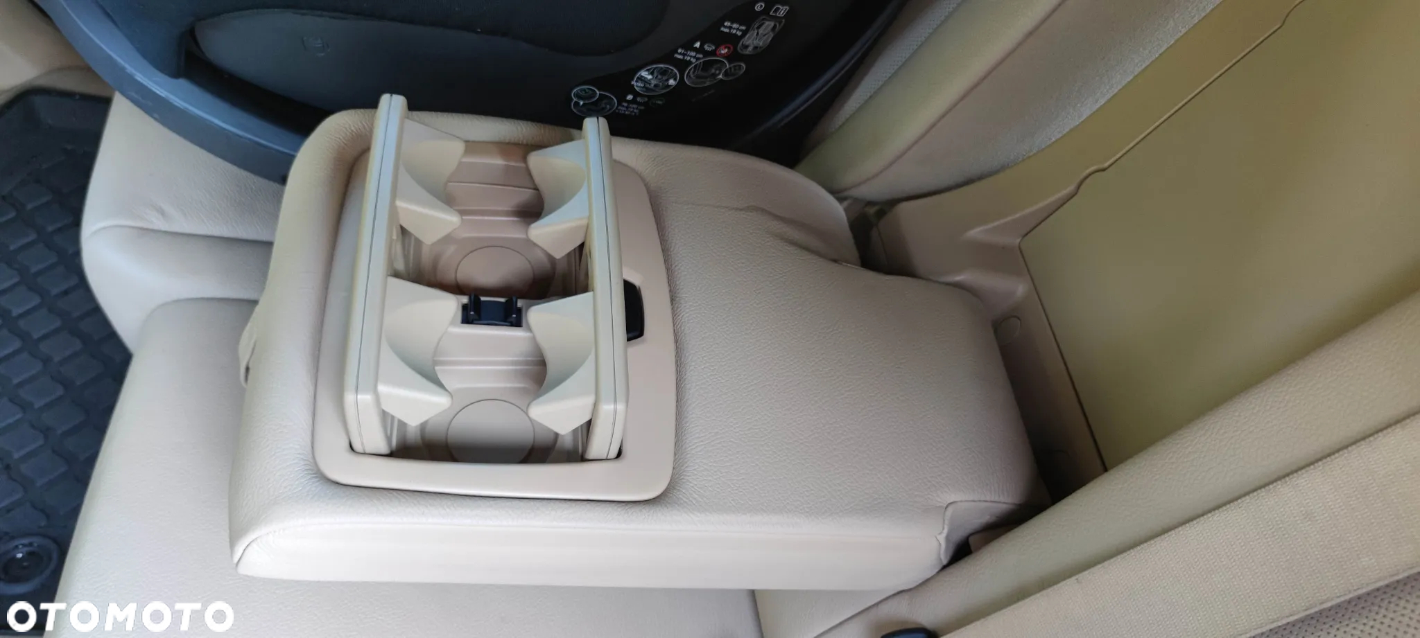 BMW X5 4.8i xDrive - 12