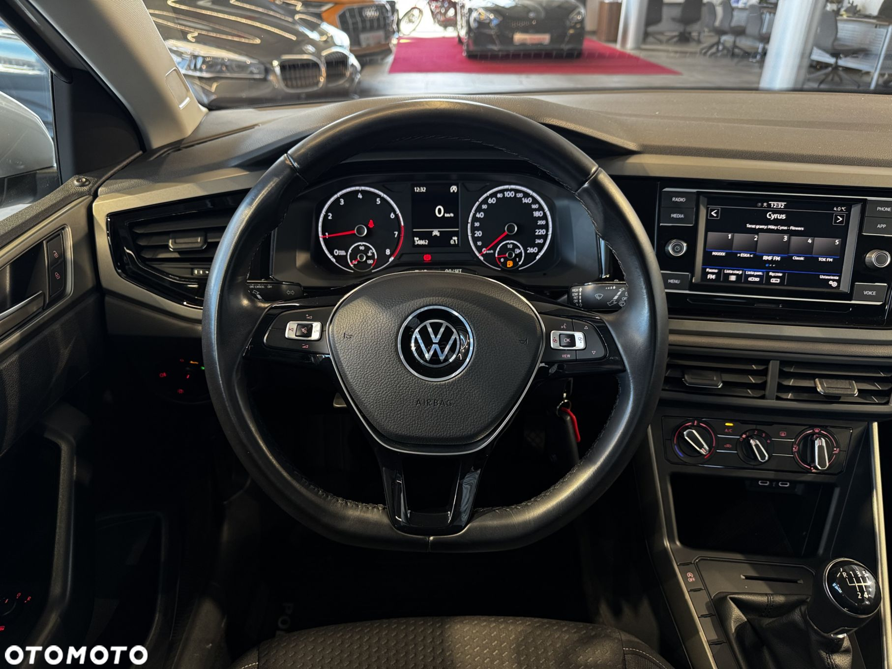 Volkswagen Polo - 17