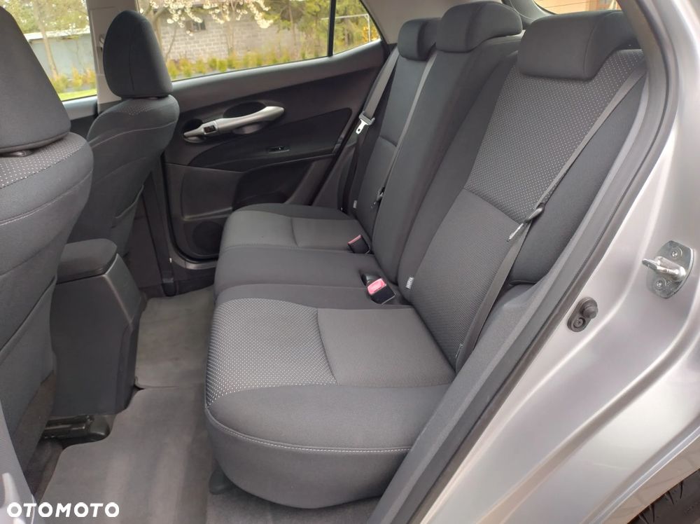 Toyota Auris 1.33 VVT-i - 19
