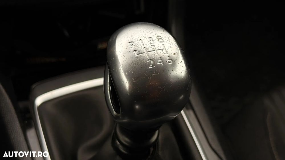 Peugeot 308 SW BlueHDi 120 Stop & Start Style - 22