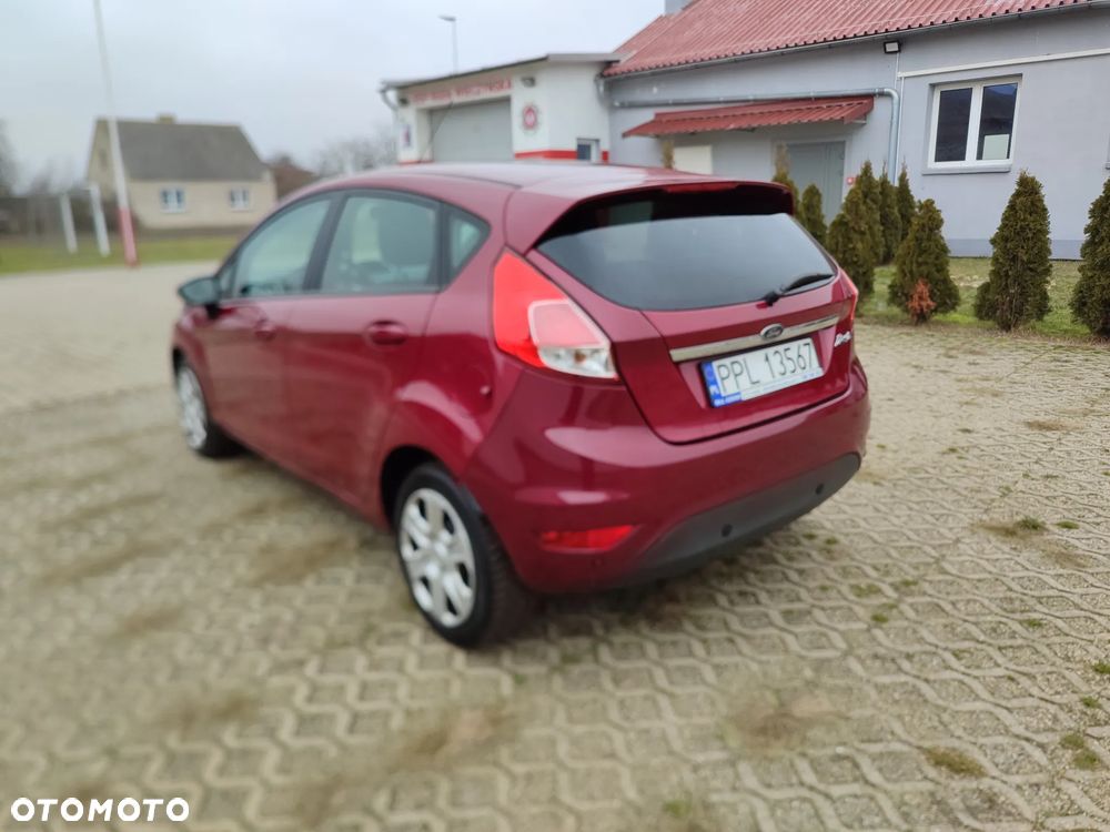 Ford Fiesta - 8