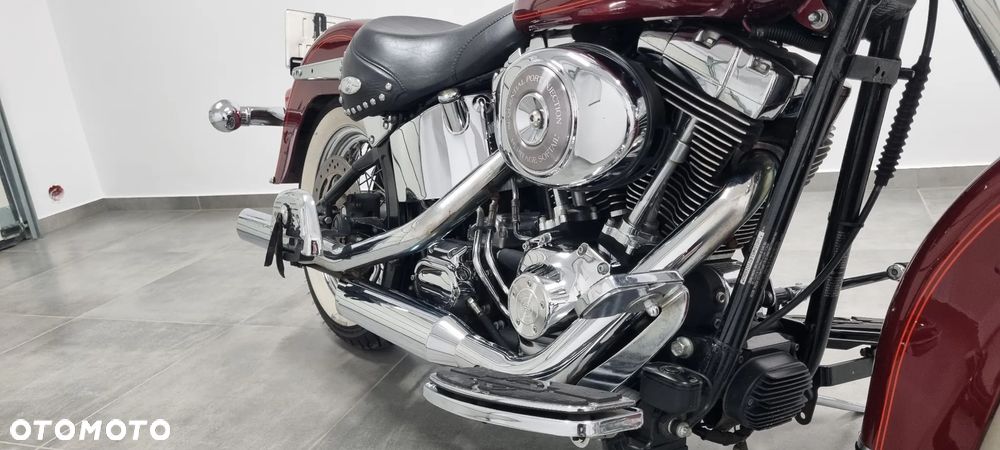 Harley-Davidson Softail Heritage Classic - 12