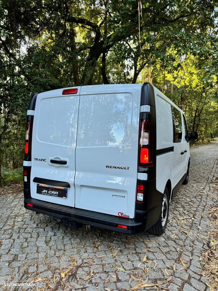 Renault Trafic - 9