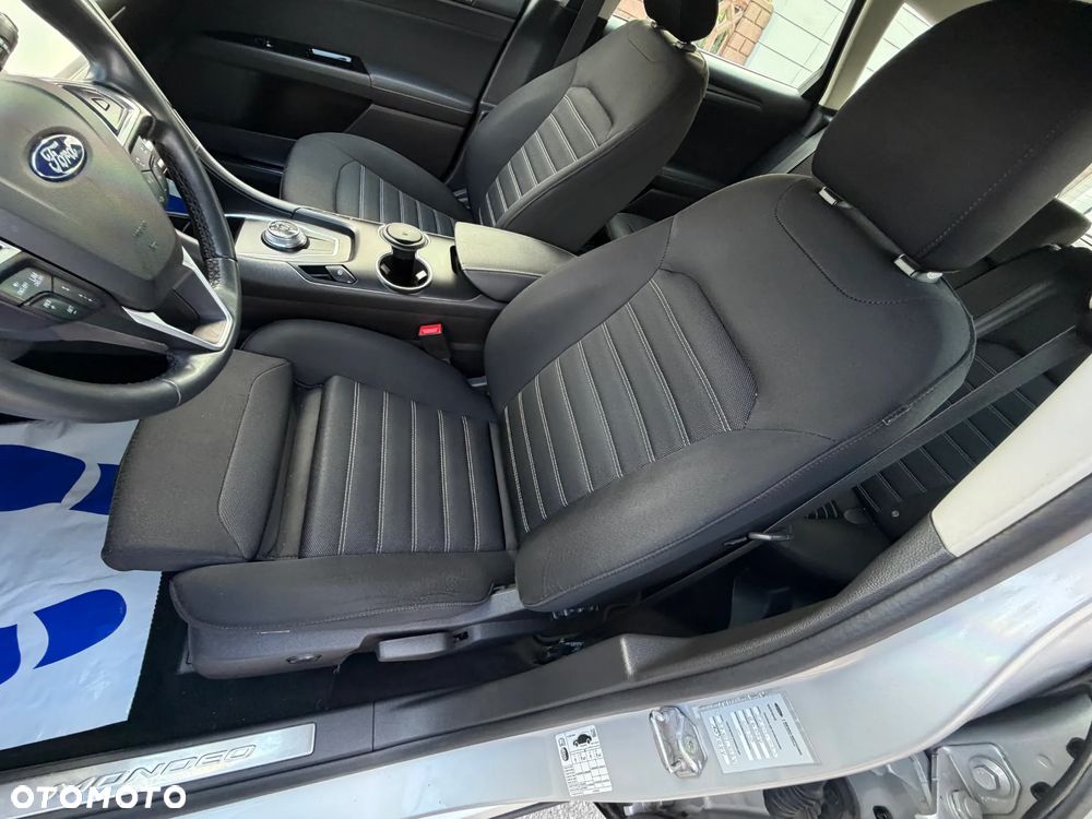 Ford Mondeo SW 2.0 EcoBlue Titanium - 10
