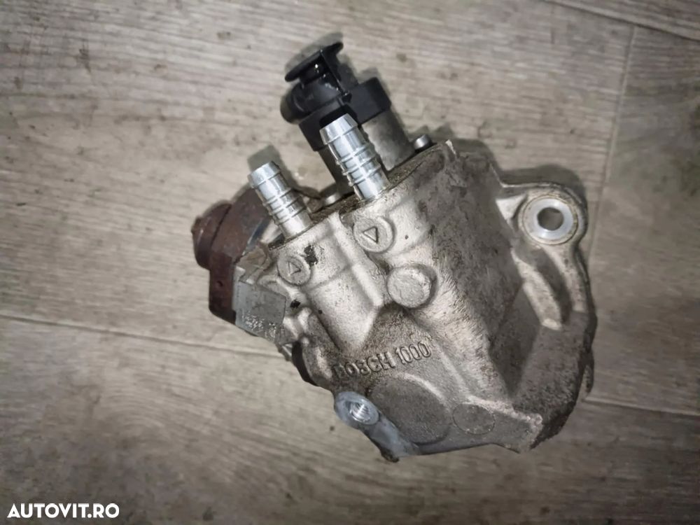 Pompa Inalta injectie Bmw seria 5 f10 N47D20C Cod: 0445010517 7810696 - 2