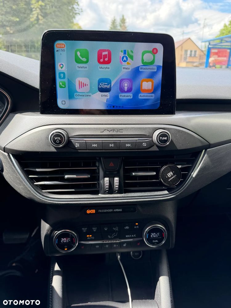 Ford Focus 1.5 EcoBoost Titanium Business - 10