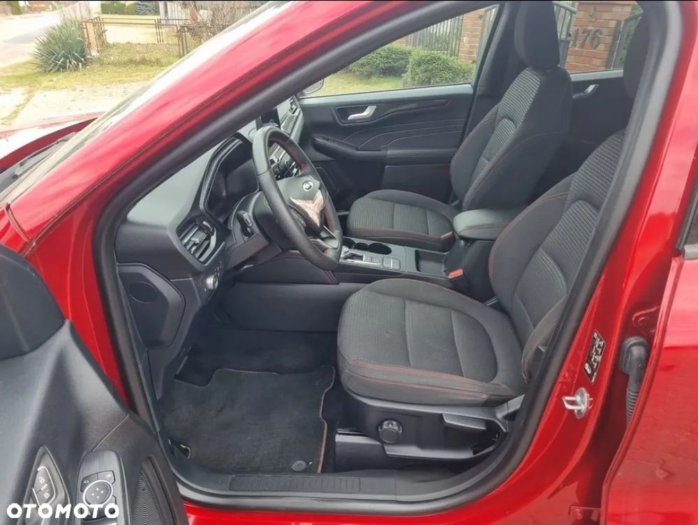 Ford Kuga - 18