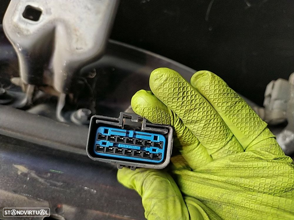 Porta Frente Esquerda Chrysler Grand Voyager - 4