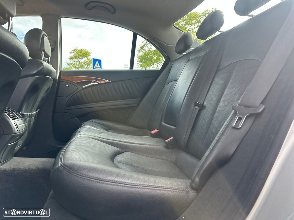 Mercedes-Benz E 270 CDi Elegance - 21