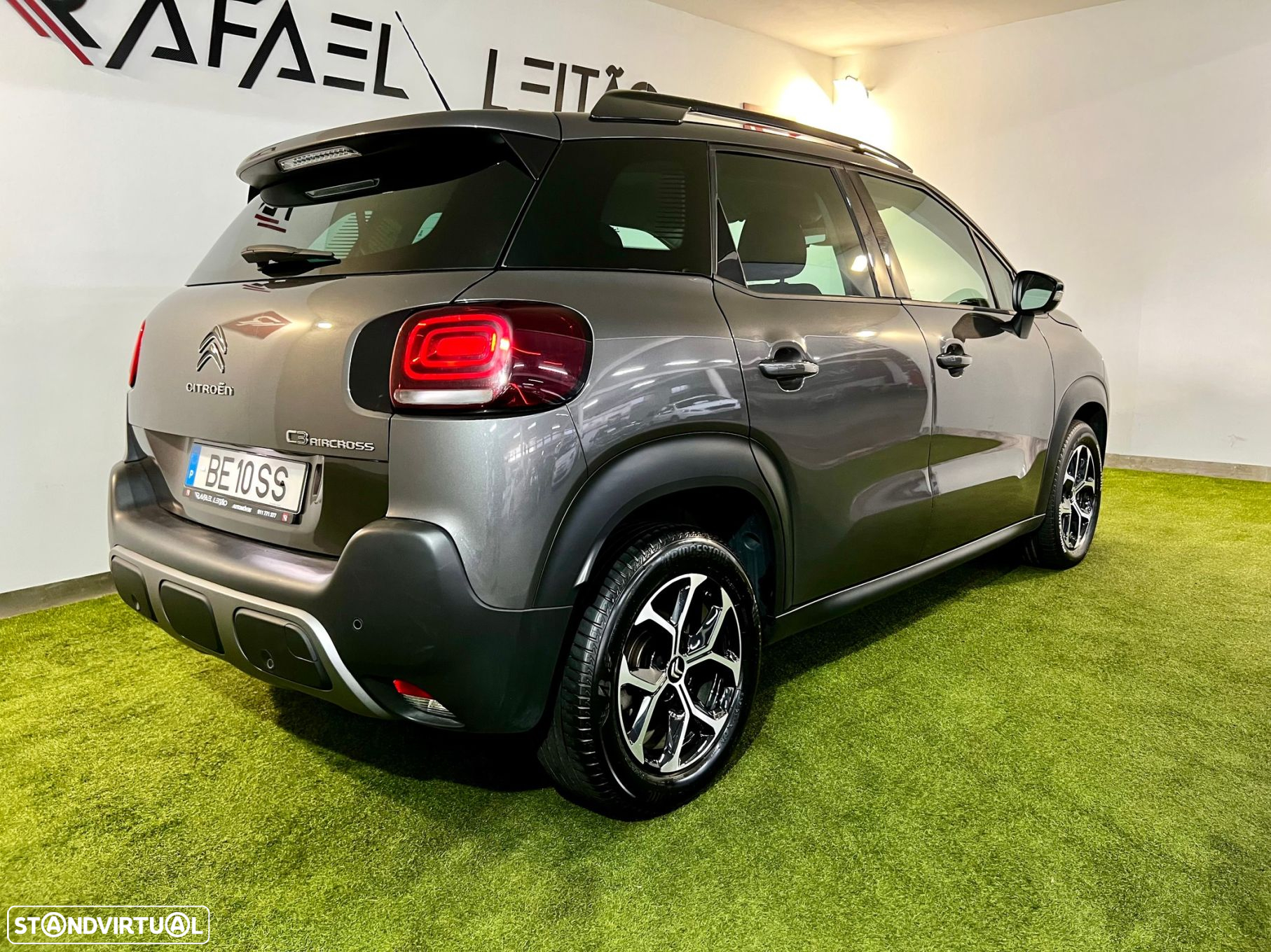 Citroën C3 Aircross 1.2 PureTech Shine - 13