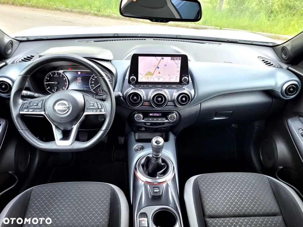 Nissan Juke 1.0 DIG-T N-Connecta - 25