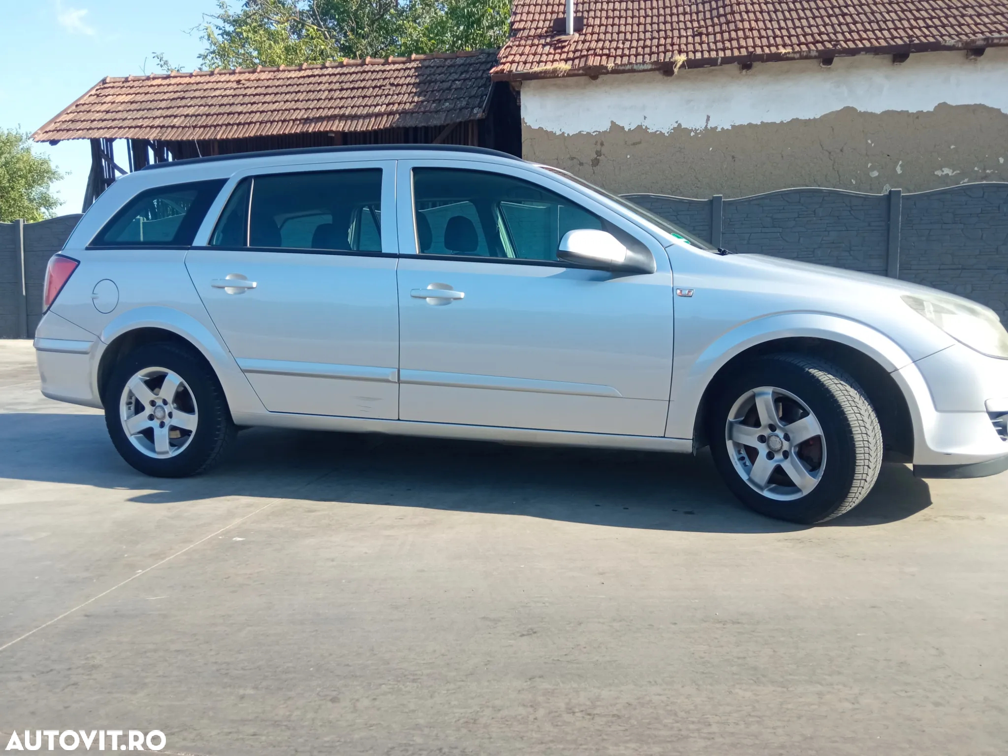 Opel Astra - 2