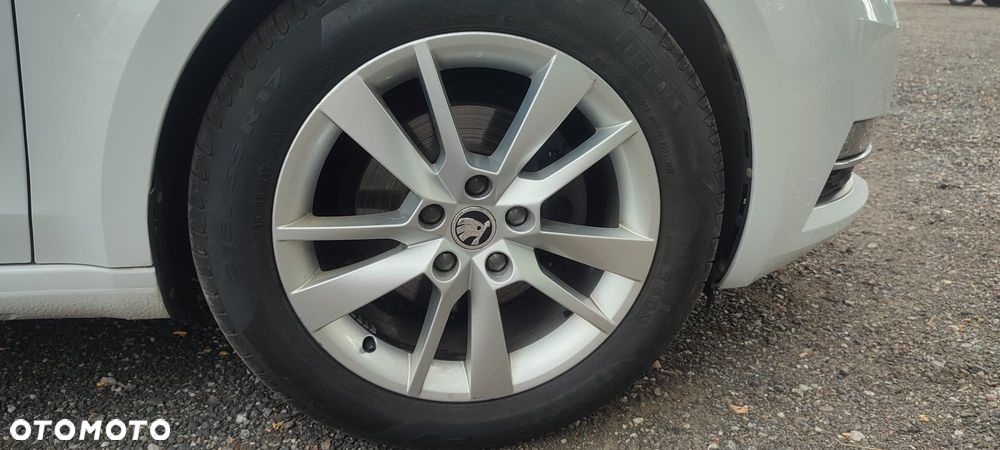 Skoda Octavia 1.5 TSI ACT Style - 9