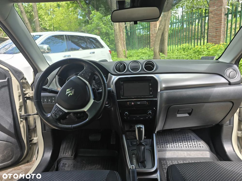 Suzuki Vitara 1.4 Boosterjet Premium 2WD - 12