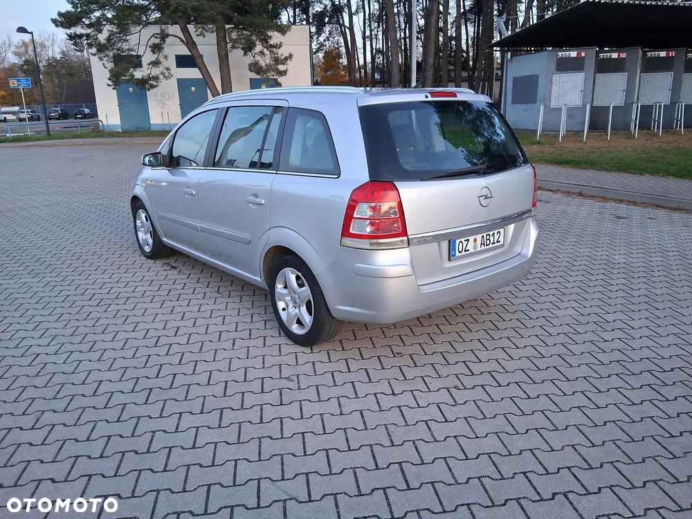 Opel Zafira 1.7 CDTI - 4