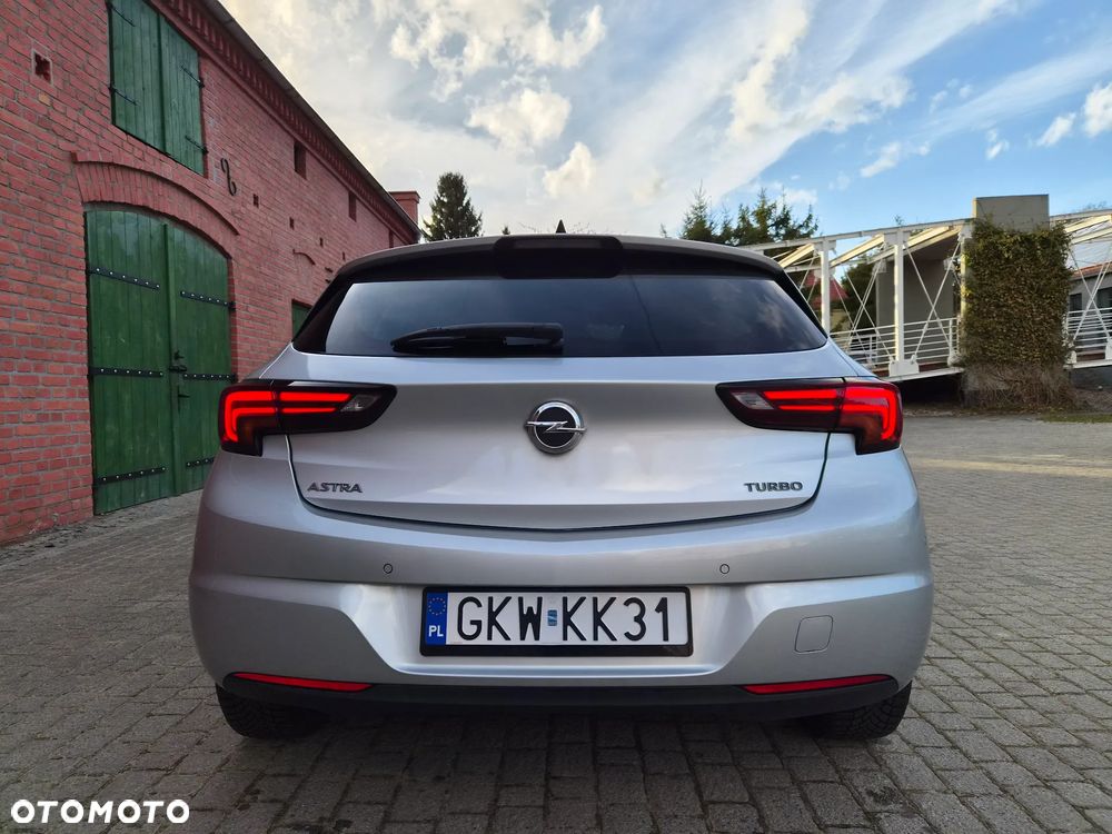 Opel Astra 1.4 Turbo Innovation - 9