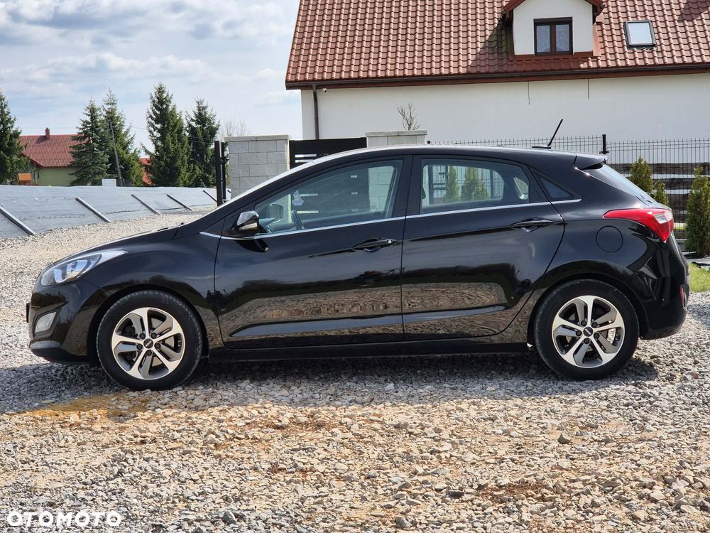 Hyundai i30 1.6 CRDi Premium - 5