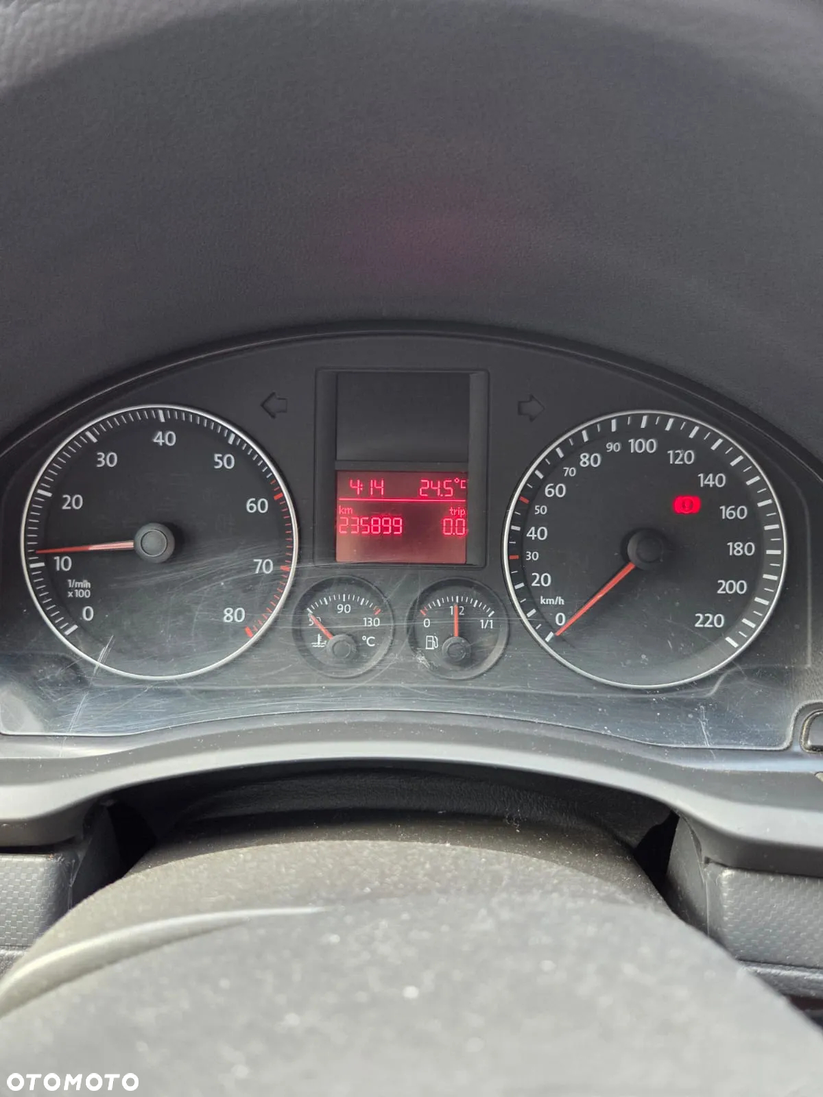 Volkswagen Golf - 13