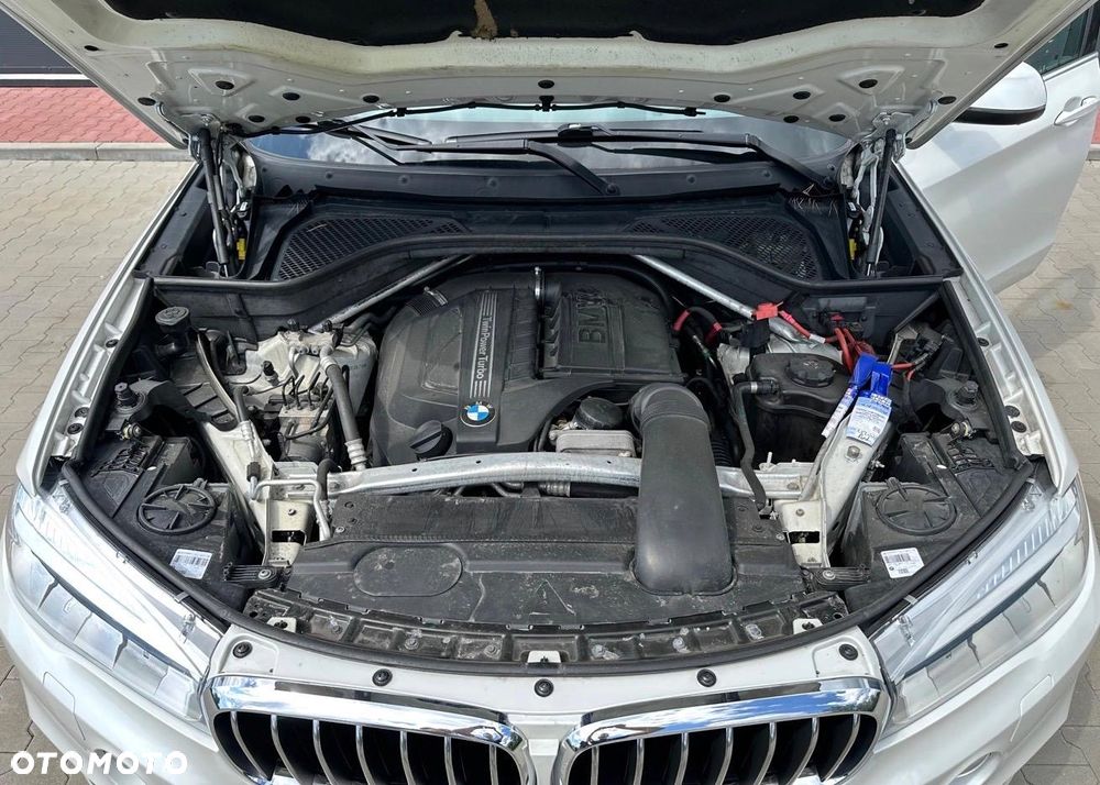 BMW X5 3.5i xDrive - 10