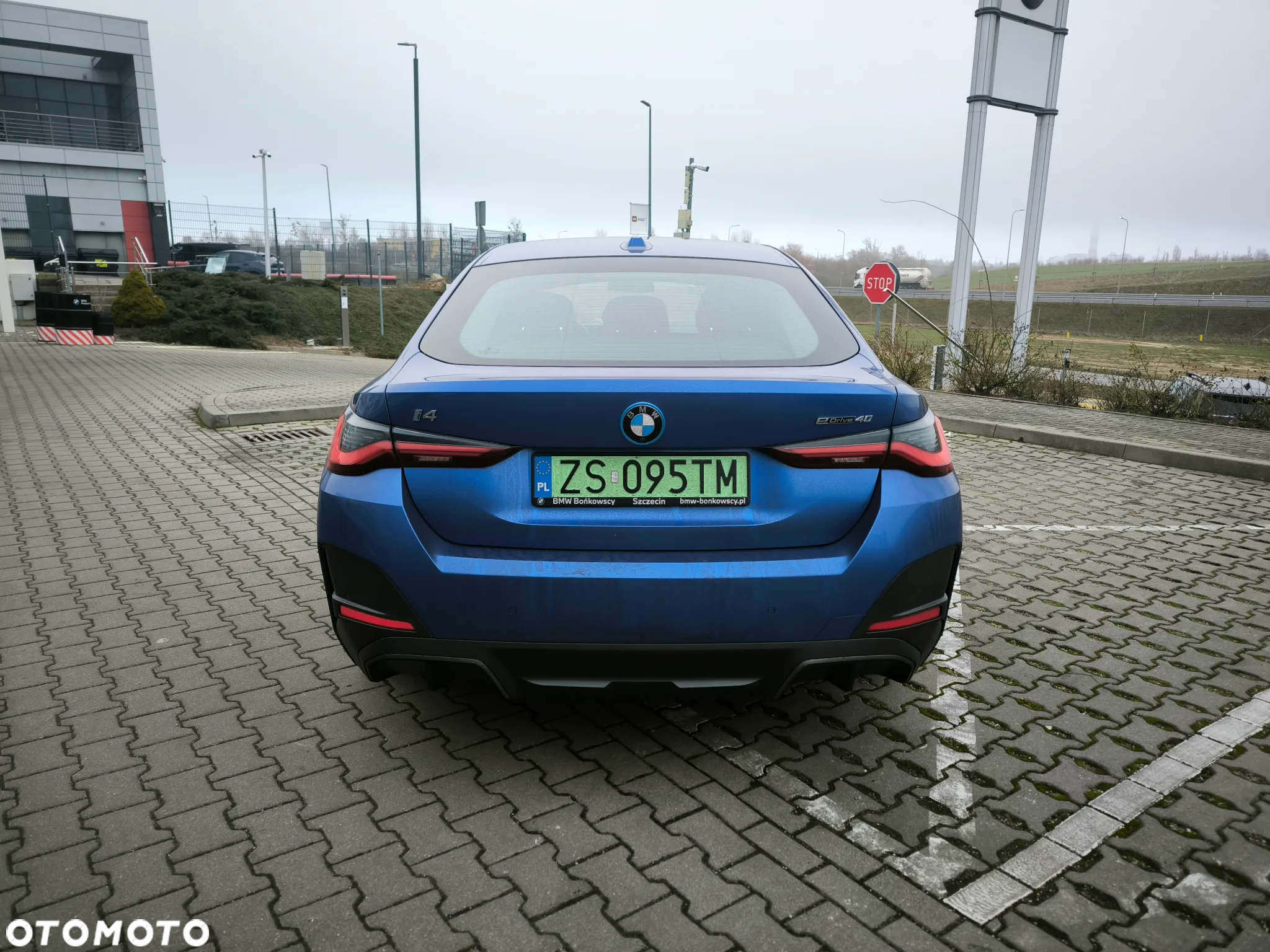 BMW i4 80.7kWh eDrive 40 M Sport - 4