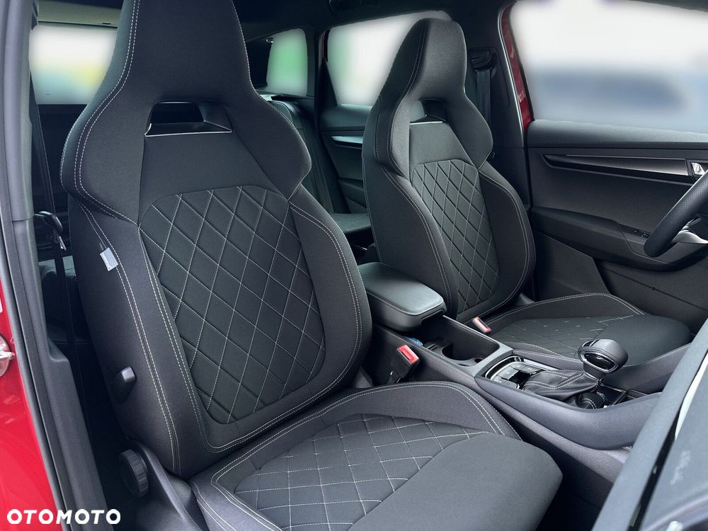 Skoda Karoq 1.5 TSI ACT Sportline DSG - 33