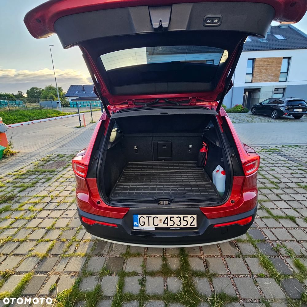 Volvo XC 40 T3 Momentum Pro - 20