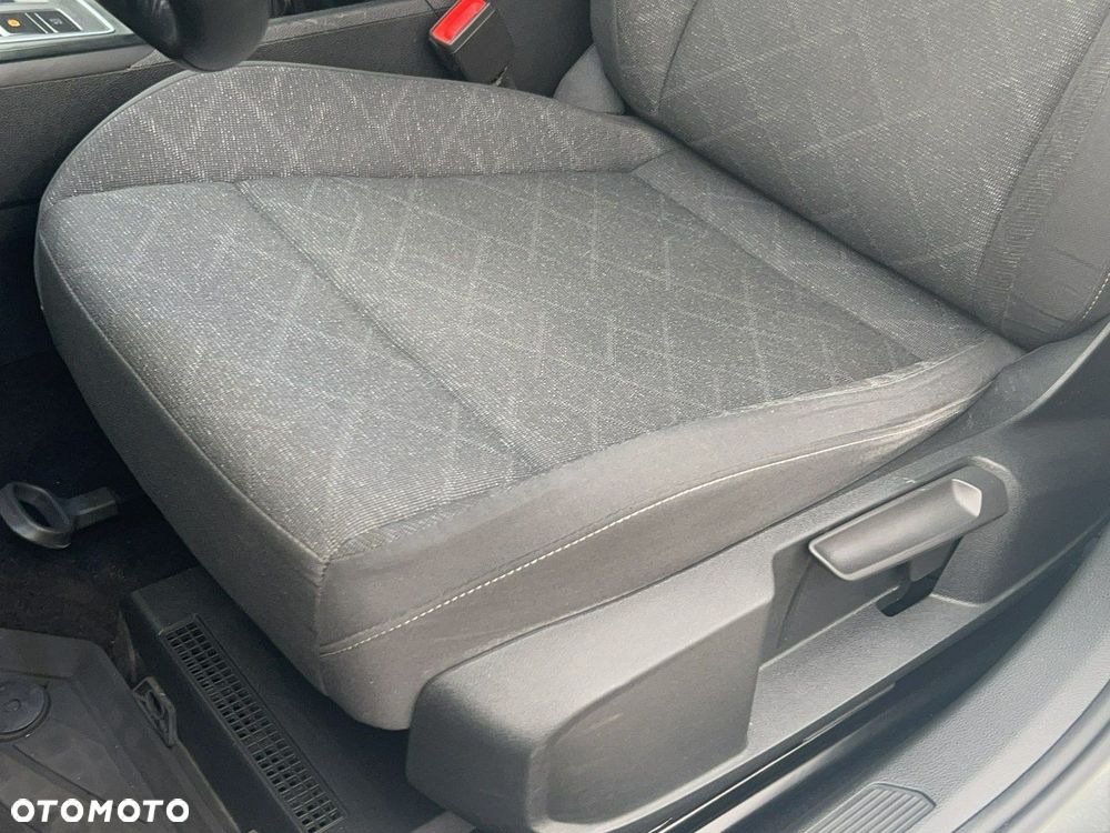 Volkswagen Golf 1.0 eTSI Life DSG - 17