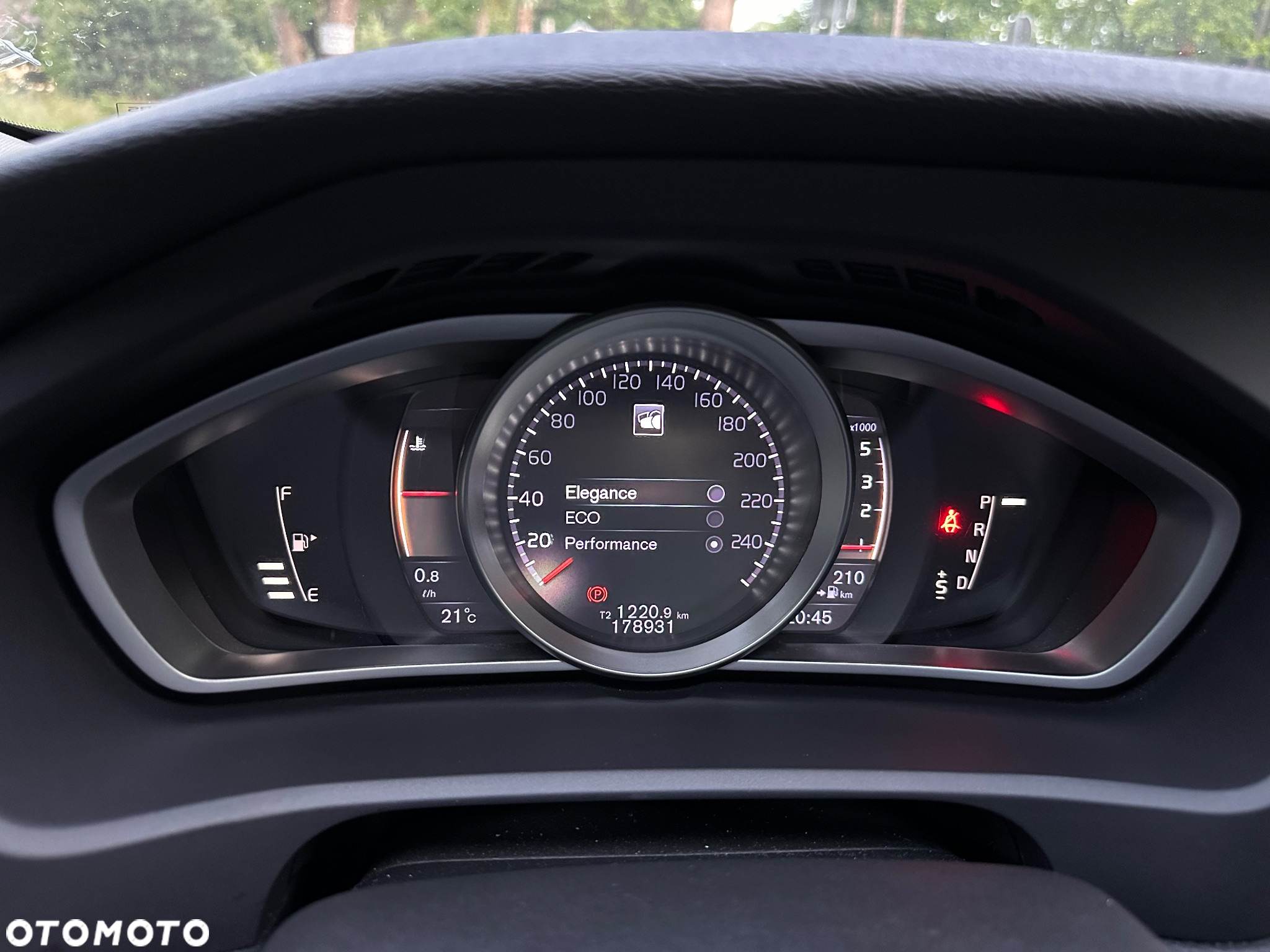 Volvo V40 - 23