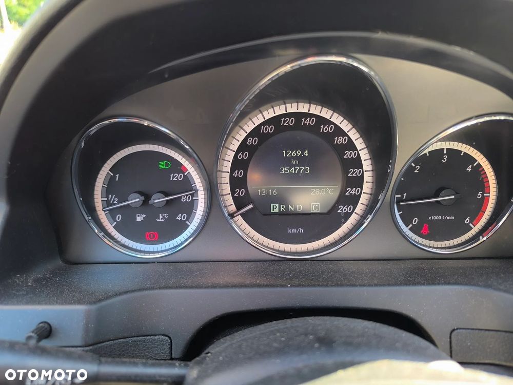 Mercedes-Benz Klasa C 200 CDI DPF Automatik Elegance - 13